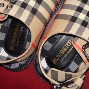 BurBerry kids sandals